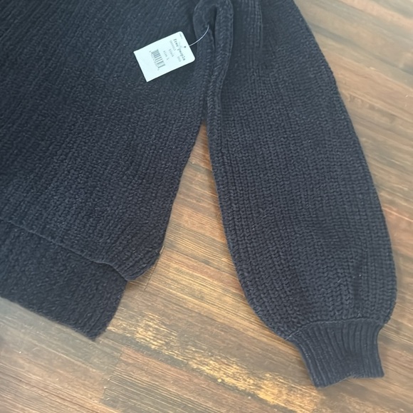 Free People Women's Cable Crew Sweater New with Tags - Picture 5 of 10